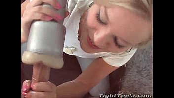 Trying The Fleshlight and Its Effective